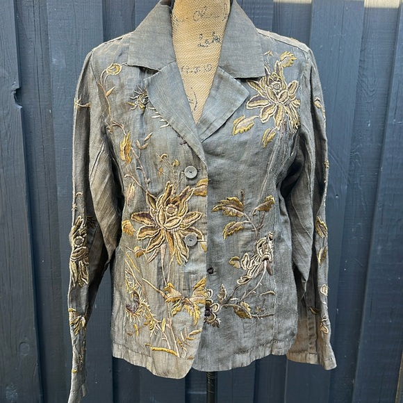 Citron Jackets & Blazers - 🩶🩶🩶Citron green embroidered large blazer top jacket shirt linen